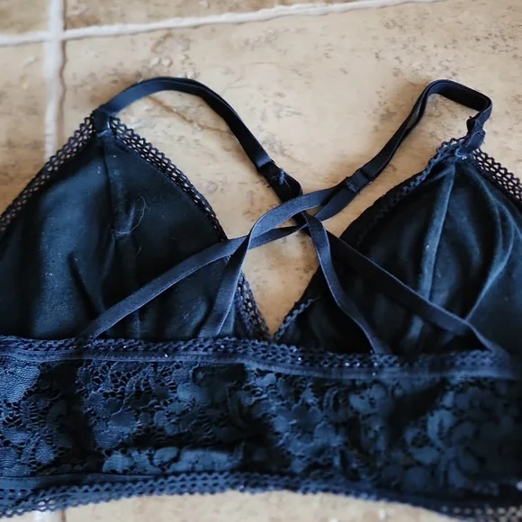 Xhilaration black lace bralette wimans size small - Picture 3 of 6